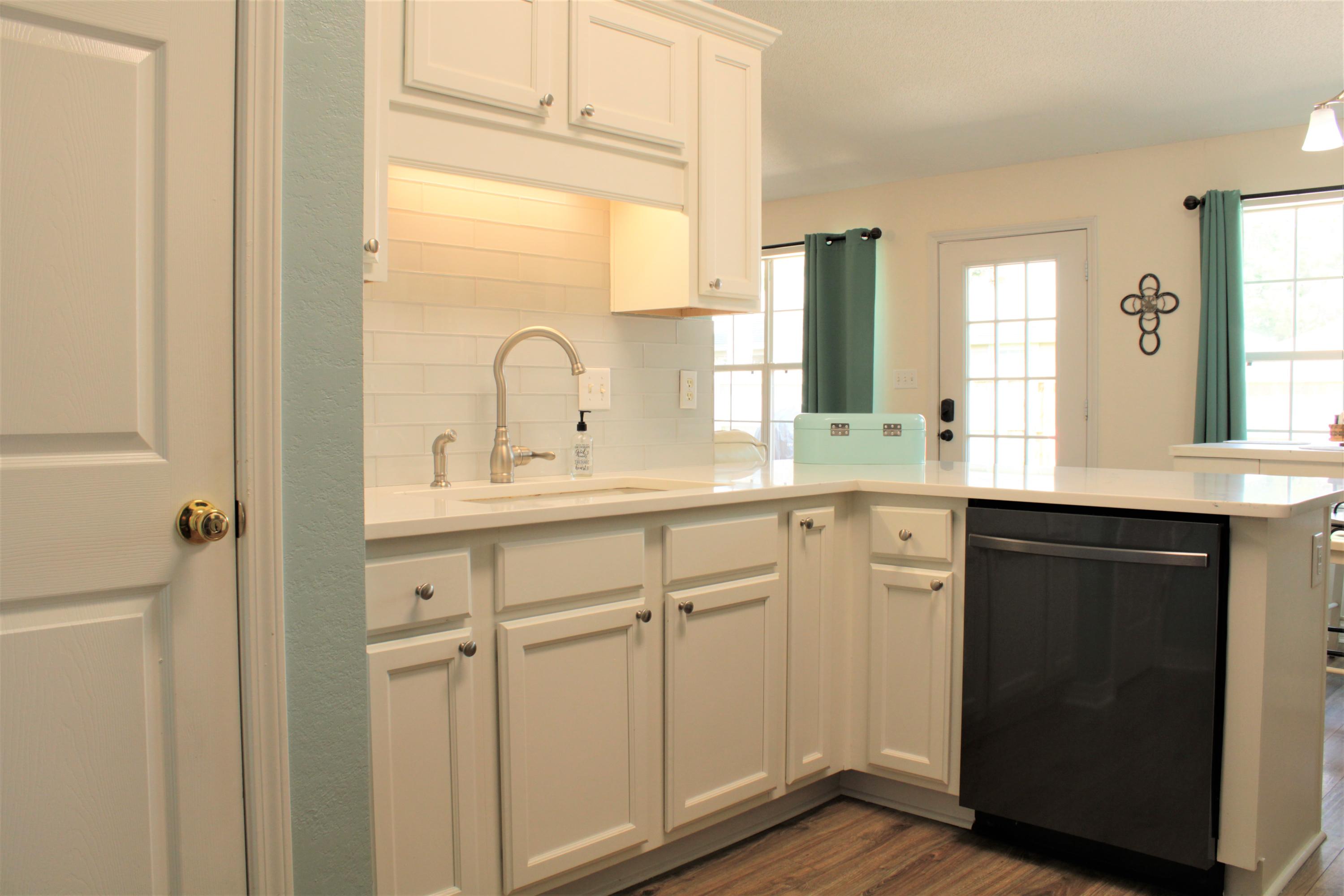 BAYSIDE - Residential