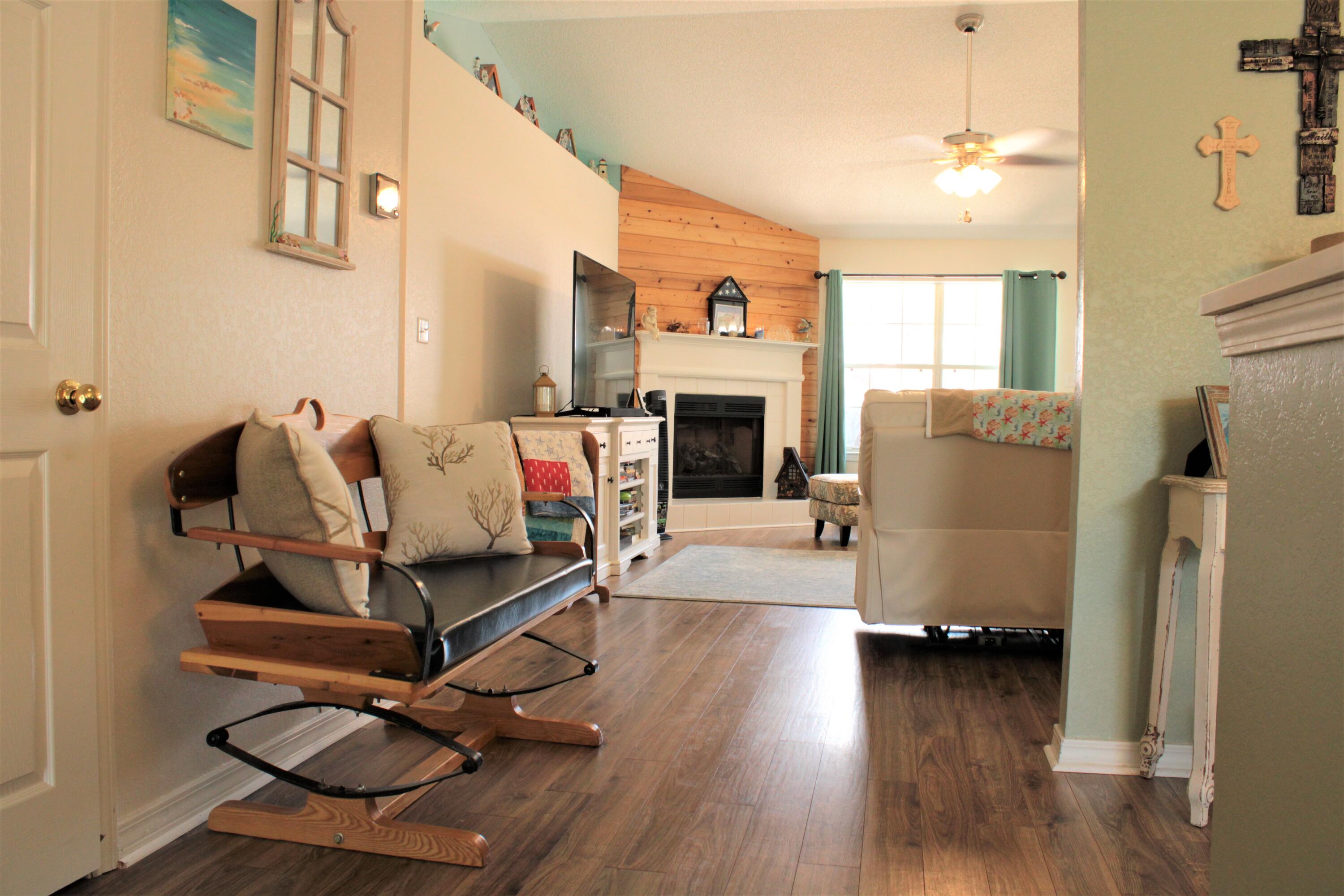 BAYSIDE - Residential