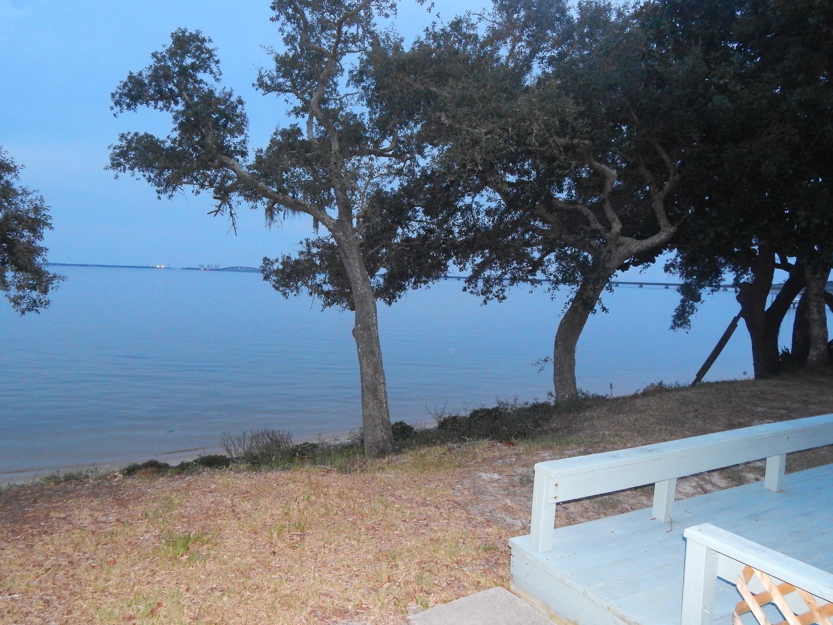 LAKE PIPPIN - Residential