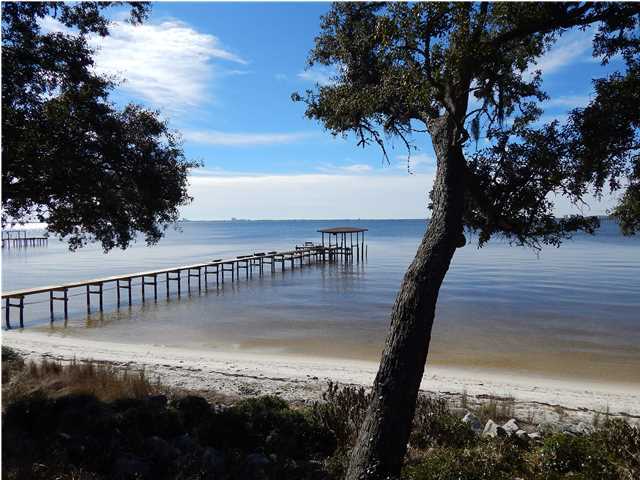 LAKE PIPPIN - Residential