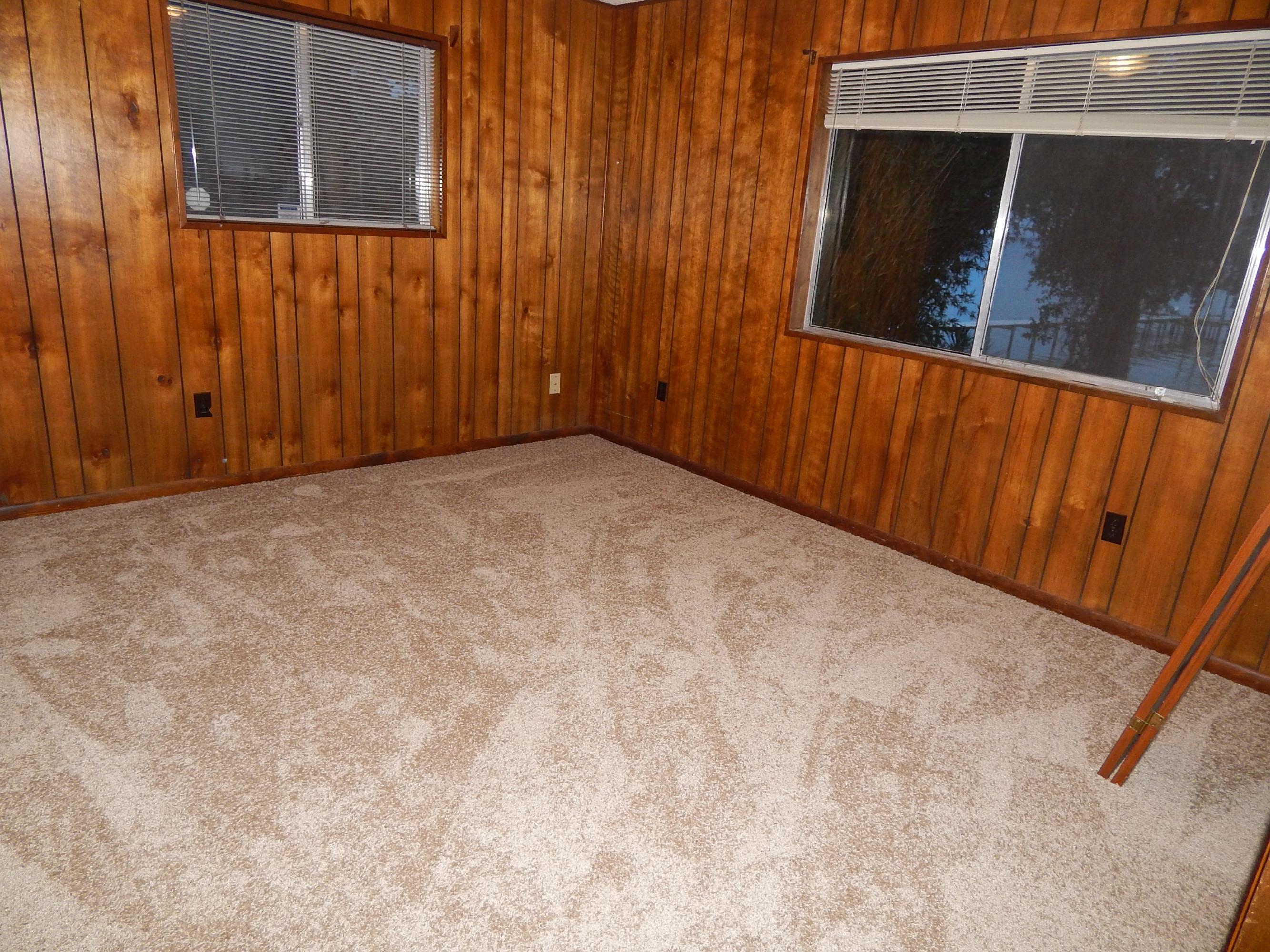 LAKE PIPPIN - Residential