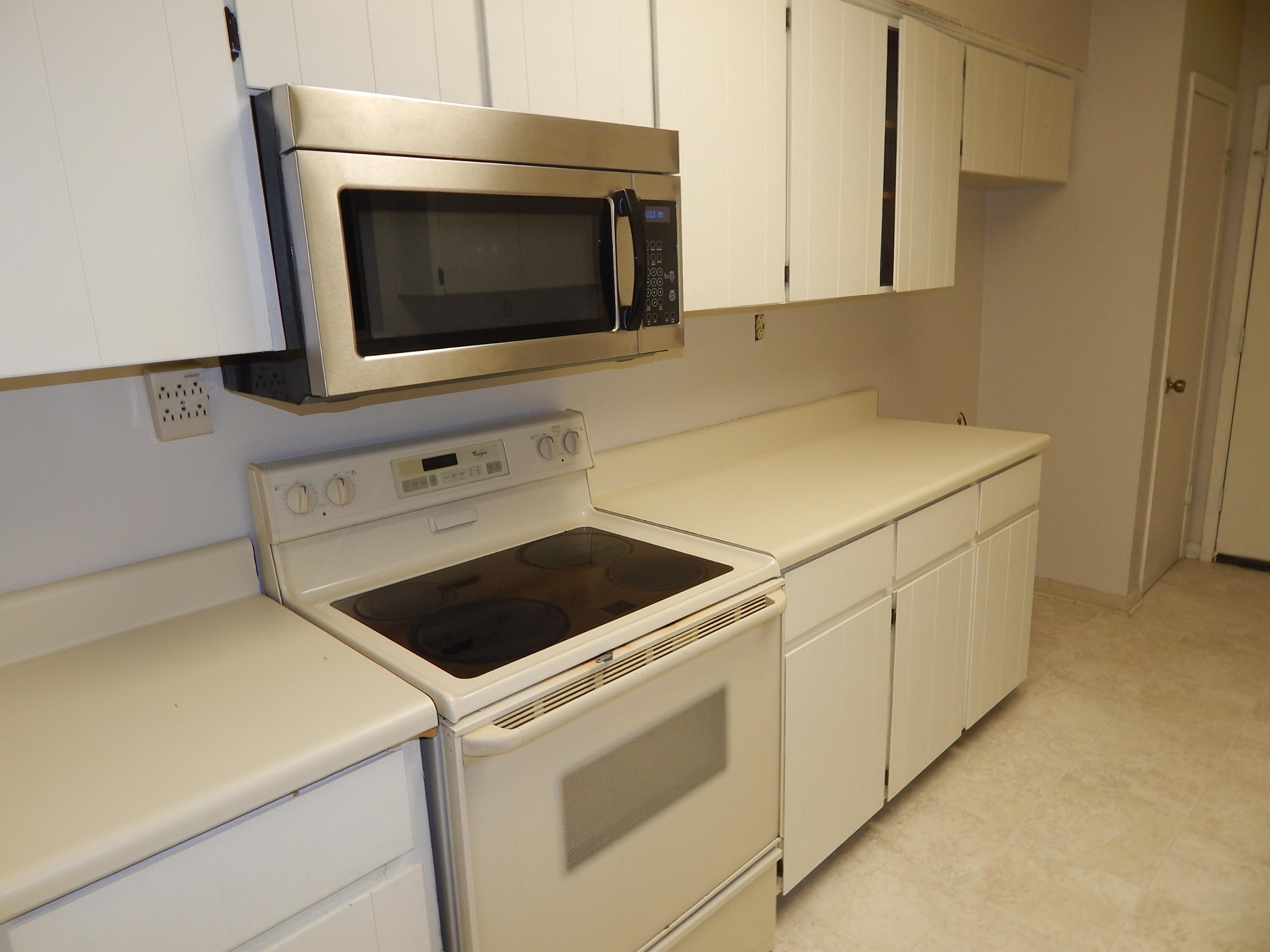 LAKE PIPPIN - Residential