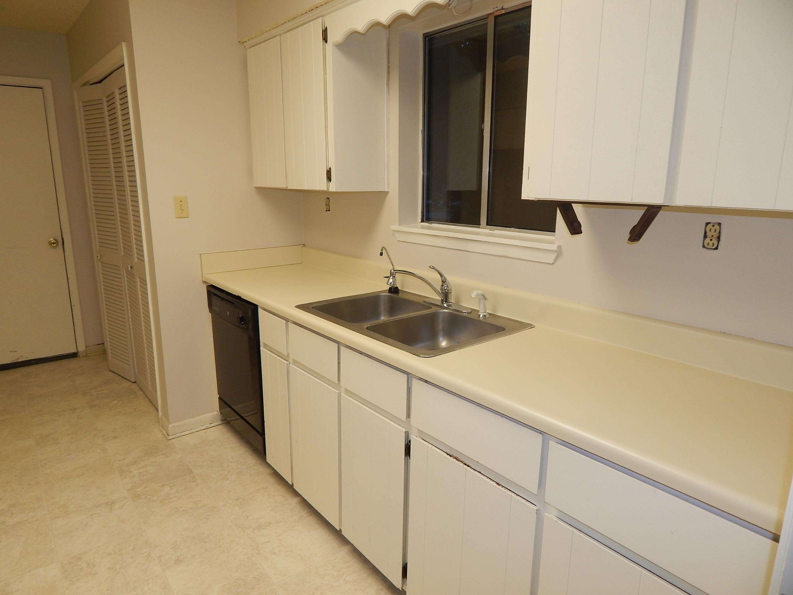 LAKE PIPPIN - Residential