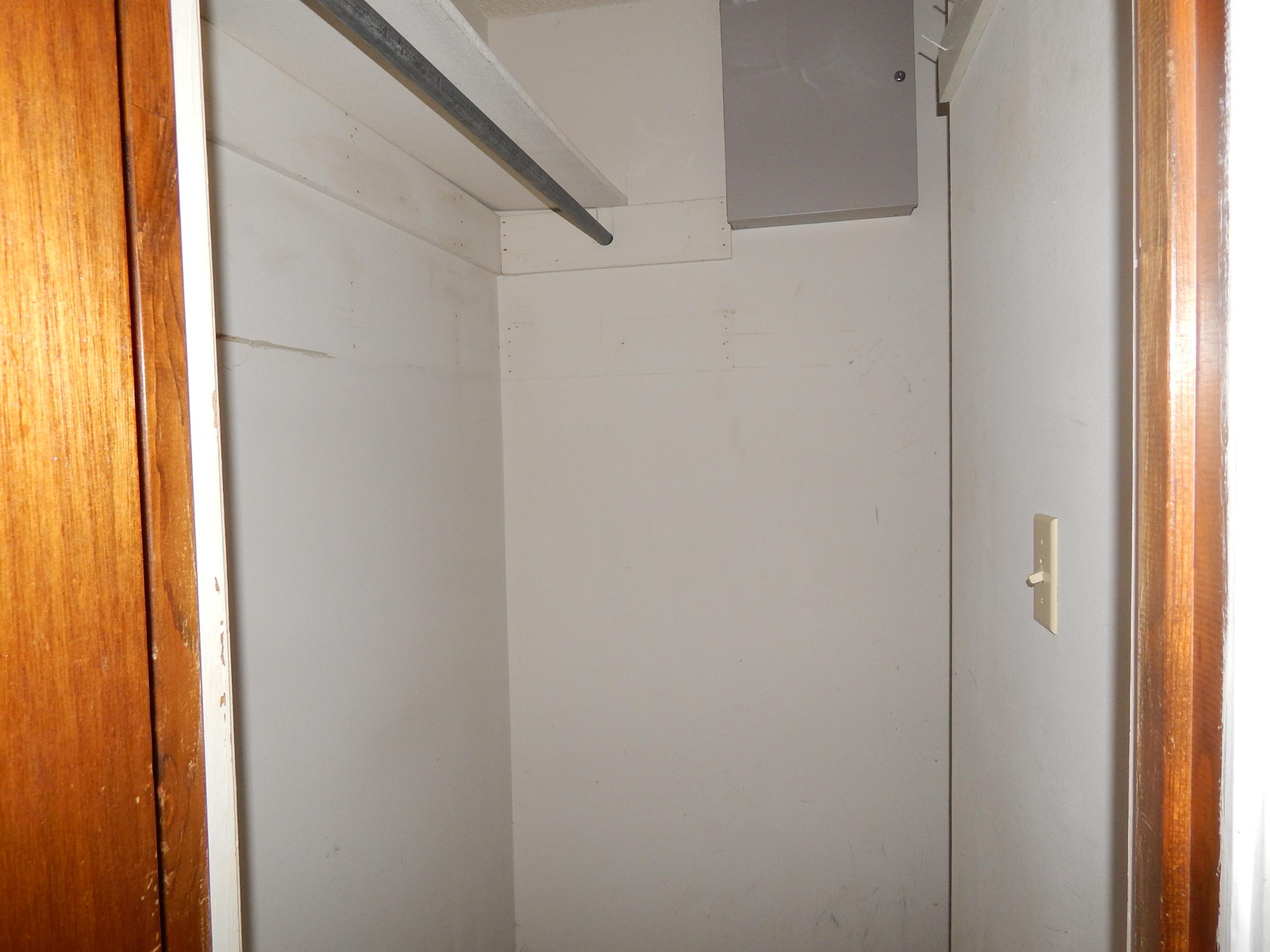 LAKE PIPPIN - Residential