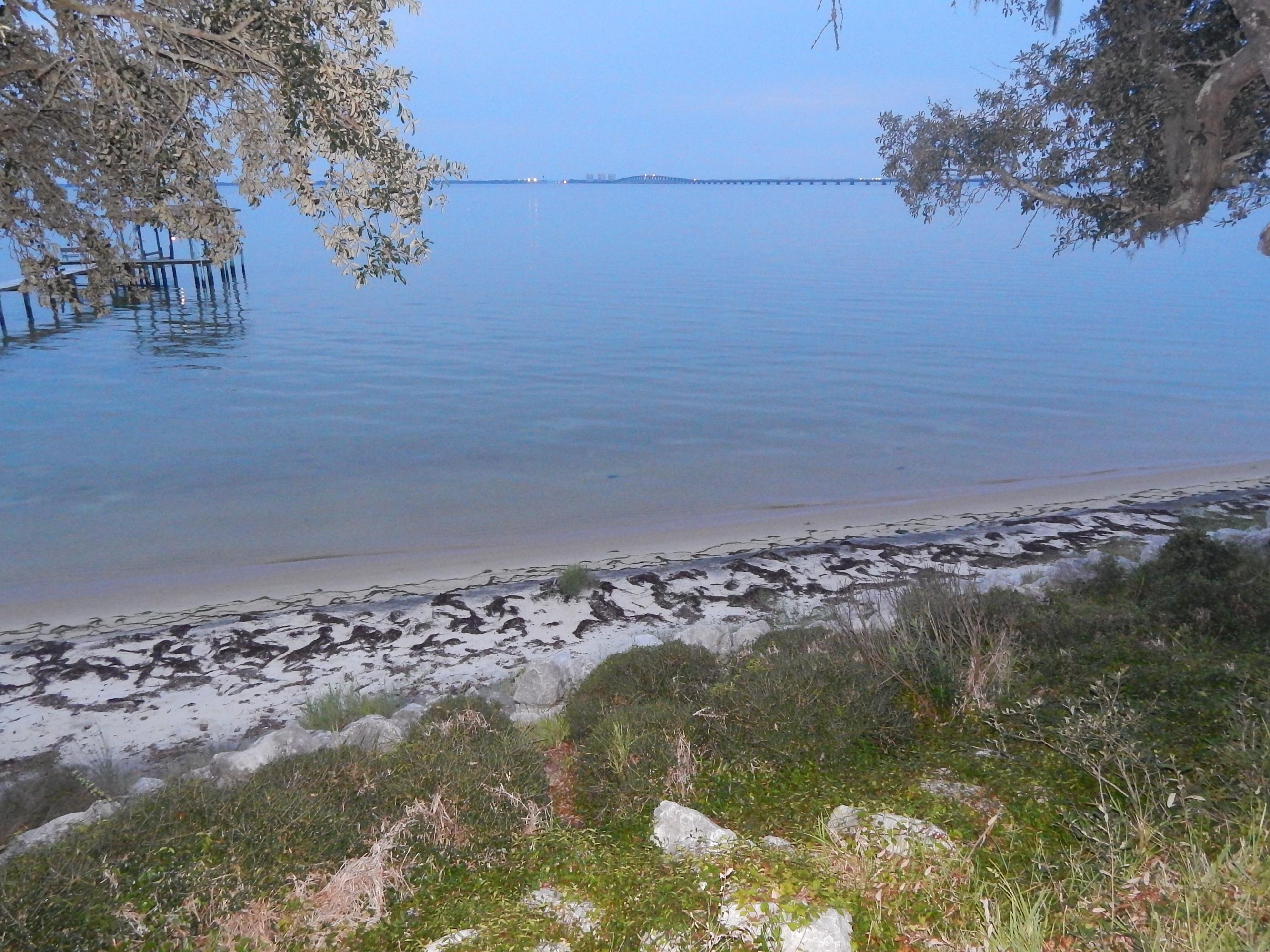 LAKE PIPPIN - Residential