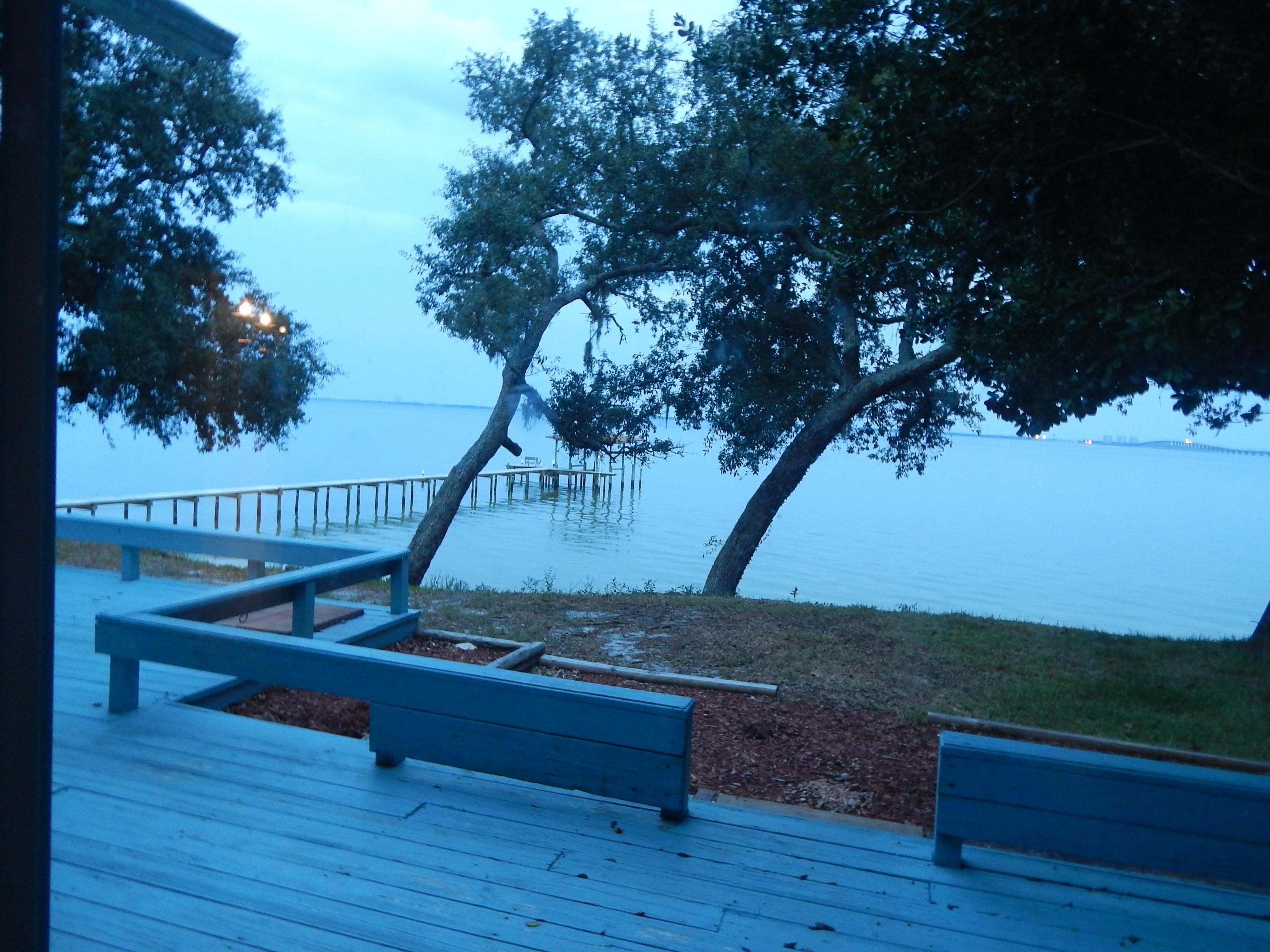 LAKE PIPPIN - Residential