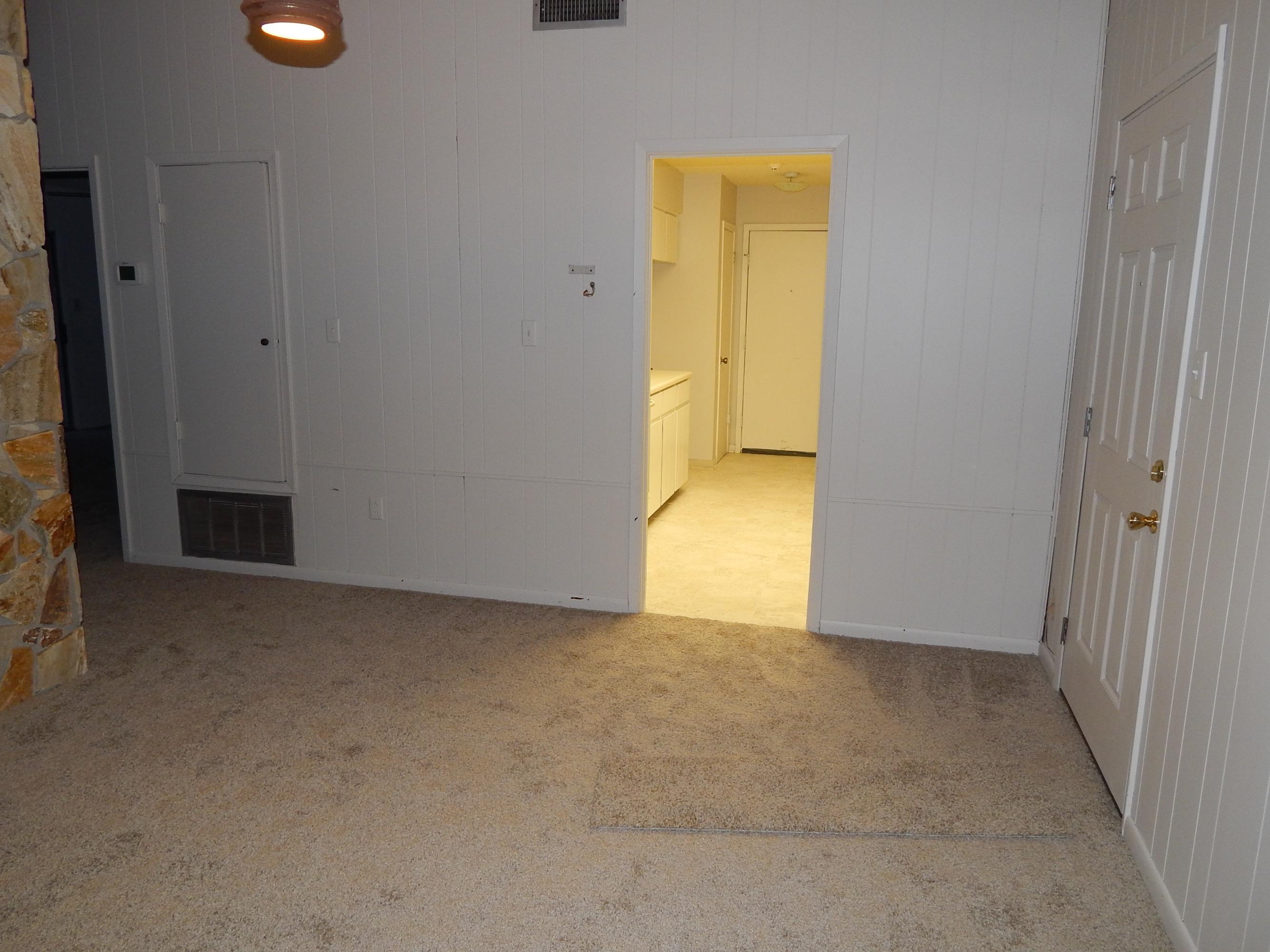 LAKE PIPPIN - Residential