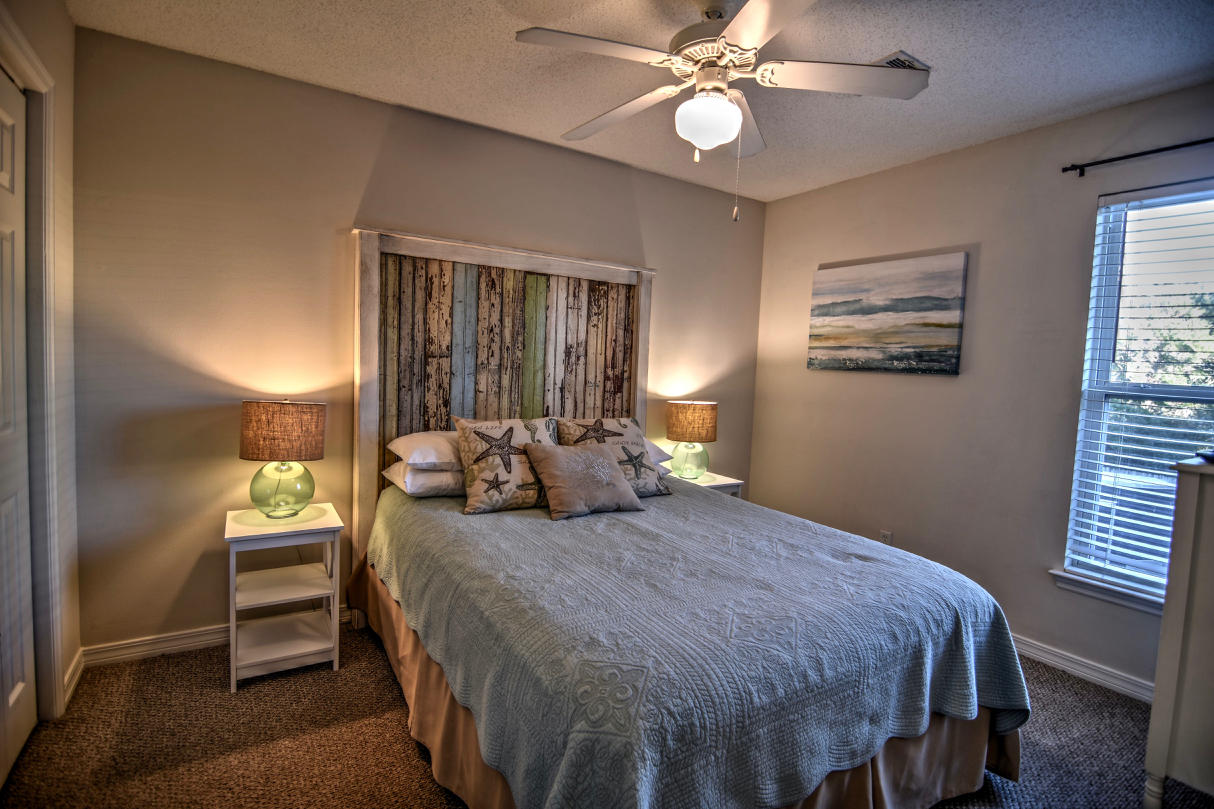 ROLLIN TIDE VILLAS - Residential