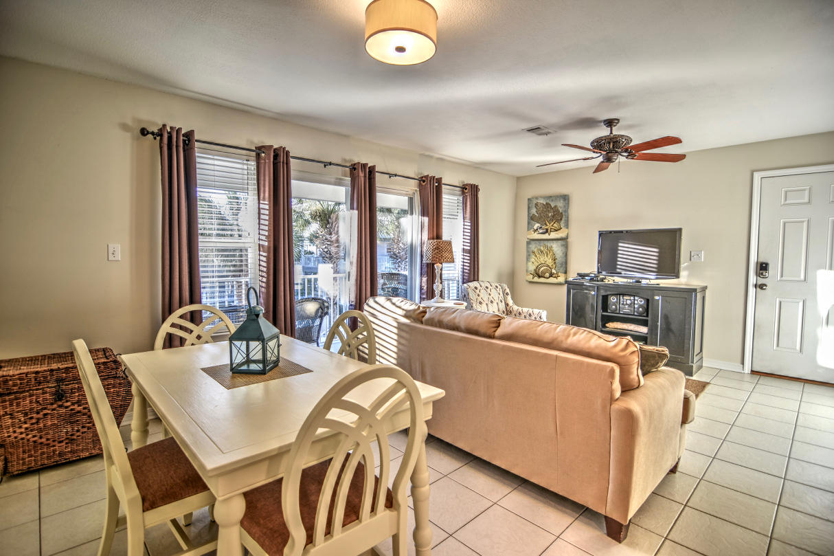 ROLLIN TIDE VILLAS - Residential