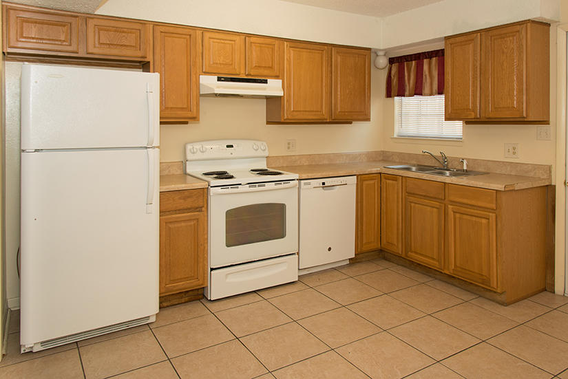 QUAIL MEADOWS - Residential Lease