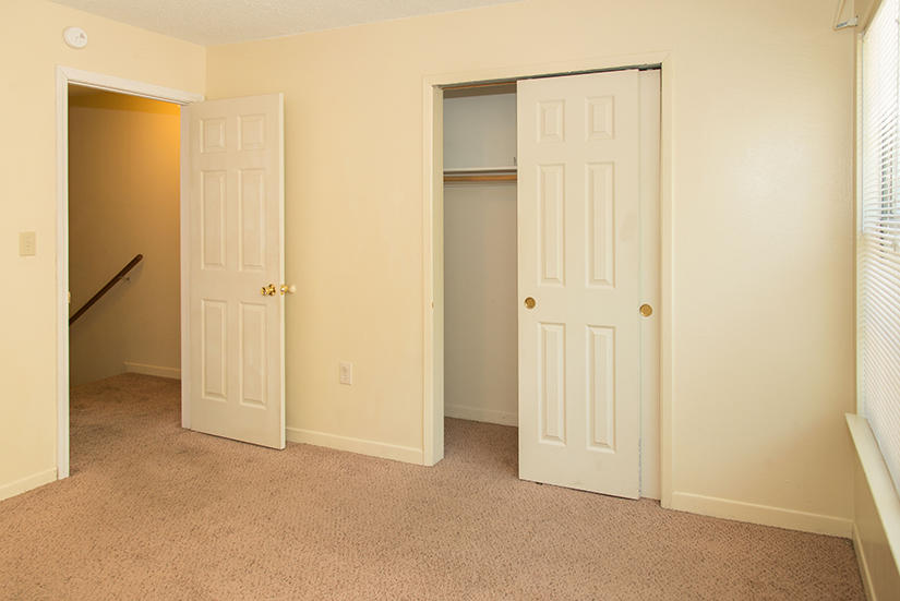 QUAIL MEADOWS - Residential Lease