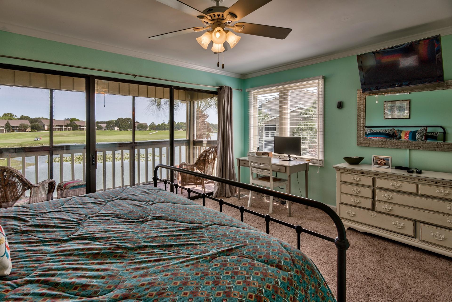 SEASCAPE CONDO LAKEFRONT VILLA (PHASE 6B) - Residential