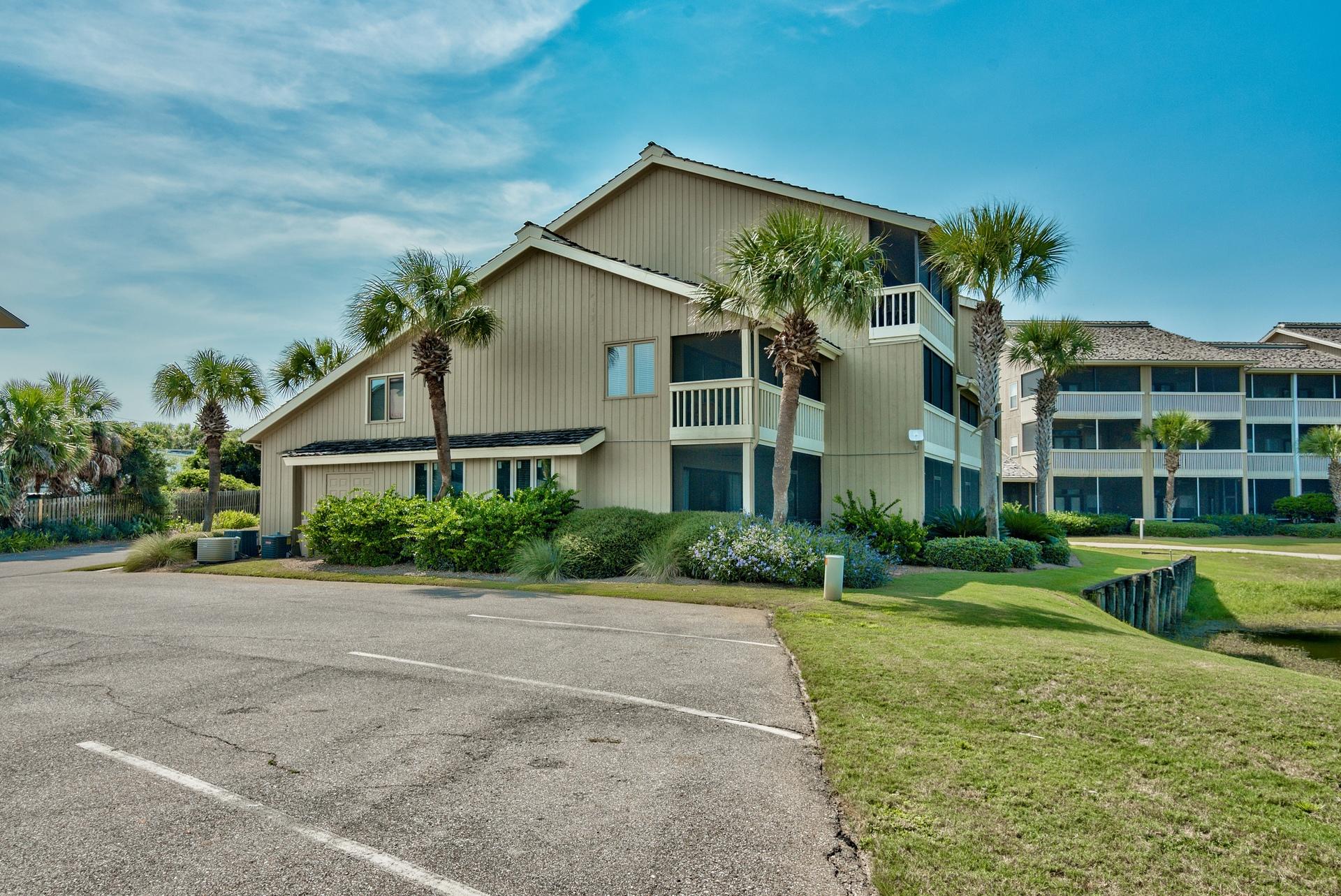 SEASCAPE CONDO LAKEFRONT VILLA (PHASE 6B) - Residential