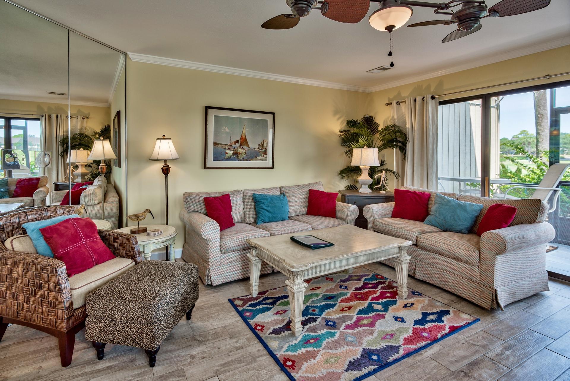 SEASCAPE CONDO LAKEFRONT VILLA (PHASE 6B) - Residential