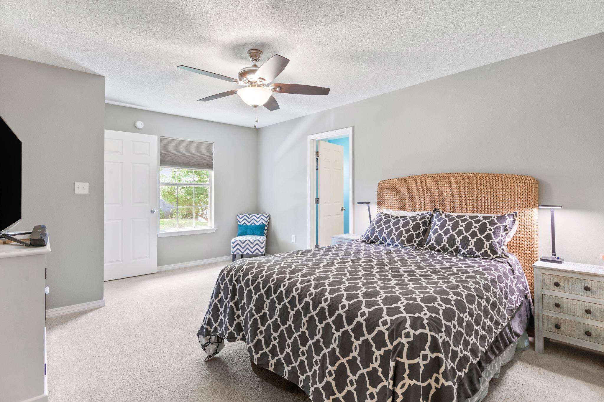 VICTORIAN VILLAGE - Residential