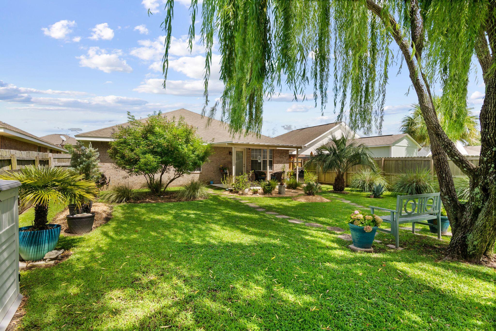 VICTORIAN VILLAGE - Residential