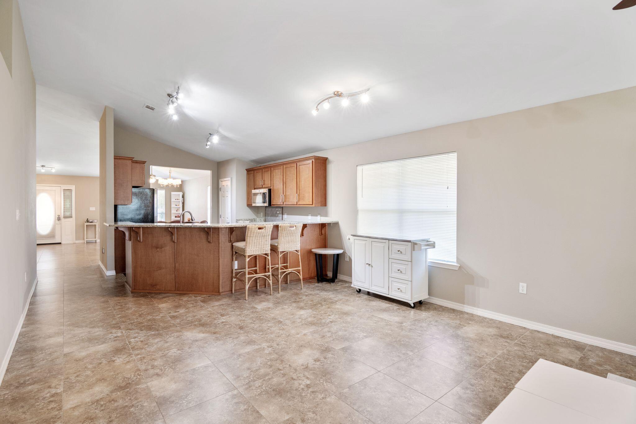 VICTORIAN VILLAGE - Residential