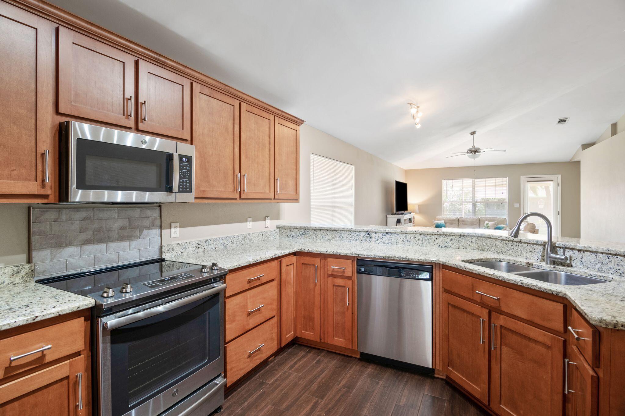 VICTORIAN VILLAGE - Residential