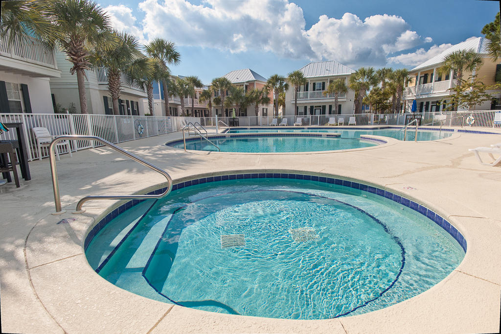 BUNGALOWS AT SEAGROVE BEACH - Residential