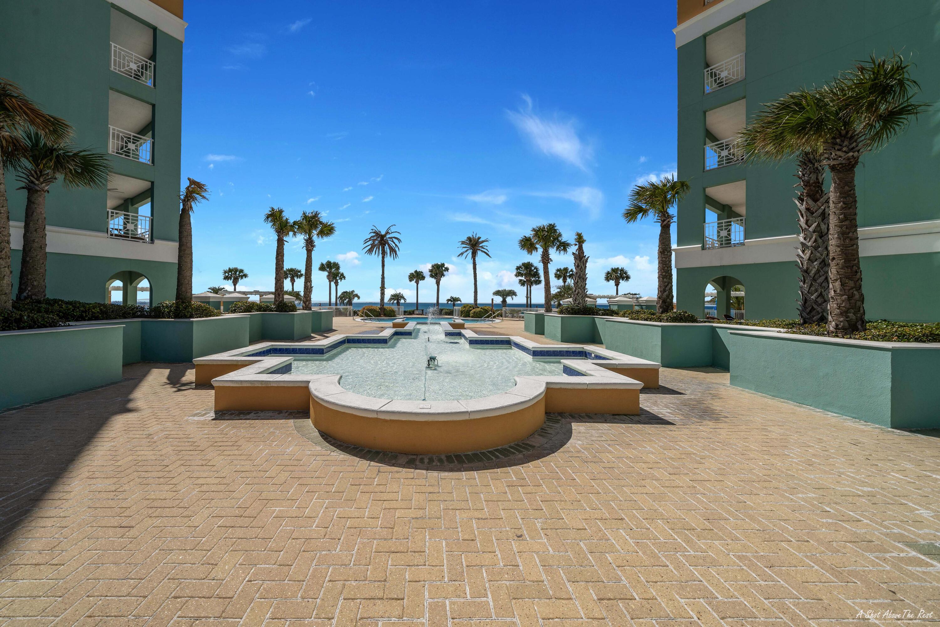 En Soleil - Residential