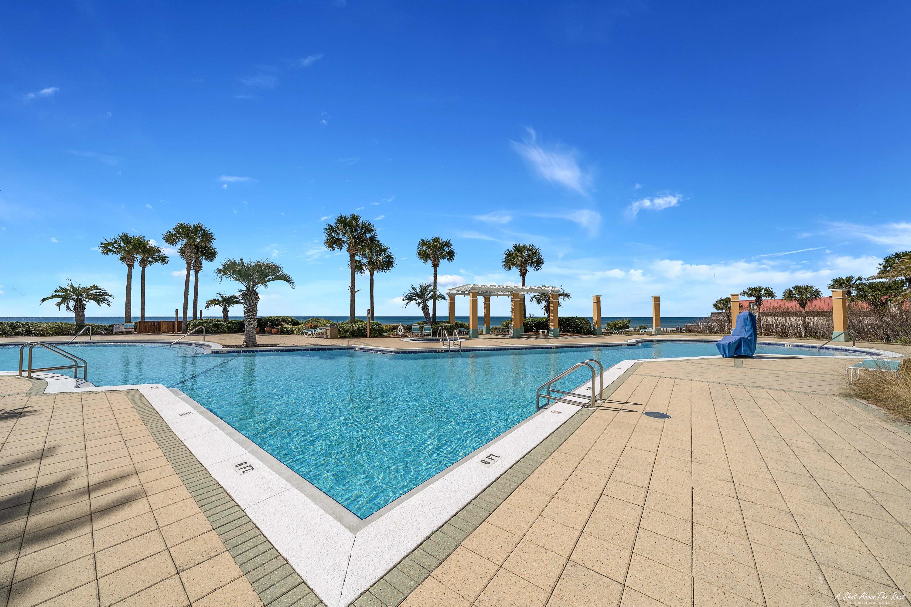 En Soleil - Residential