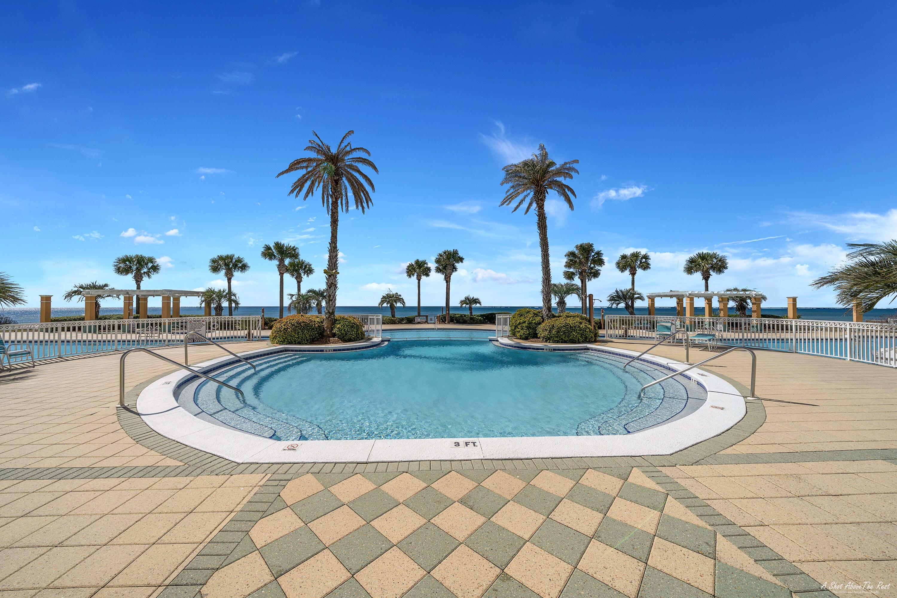 En Soleil - Residential