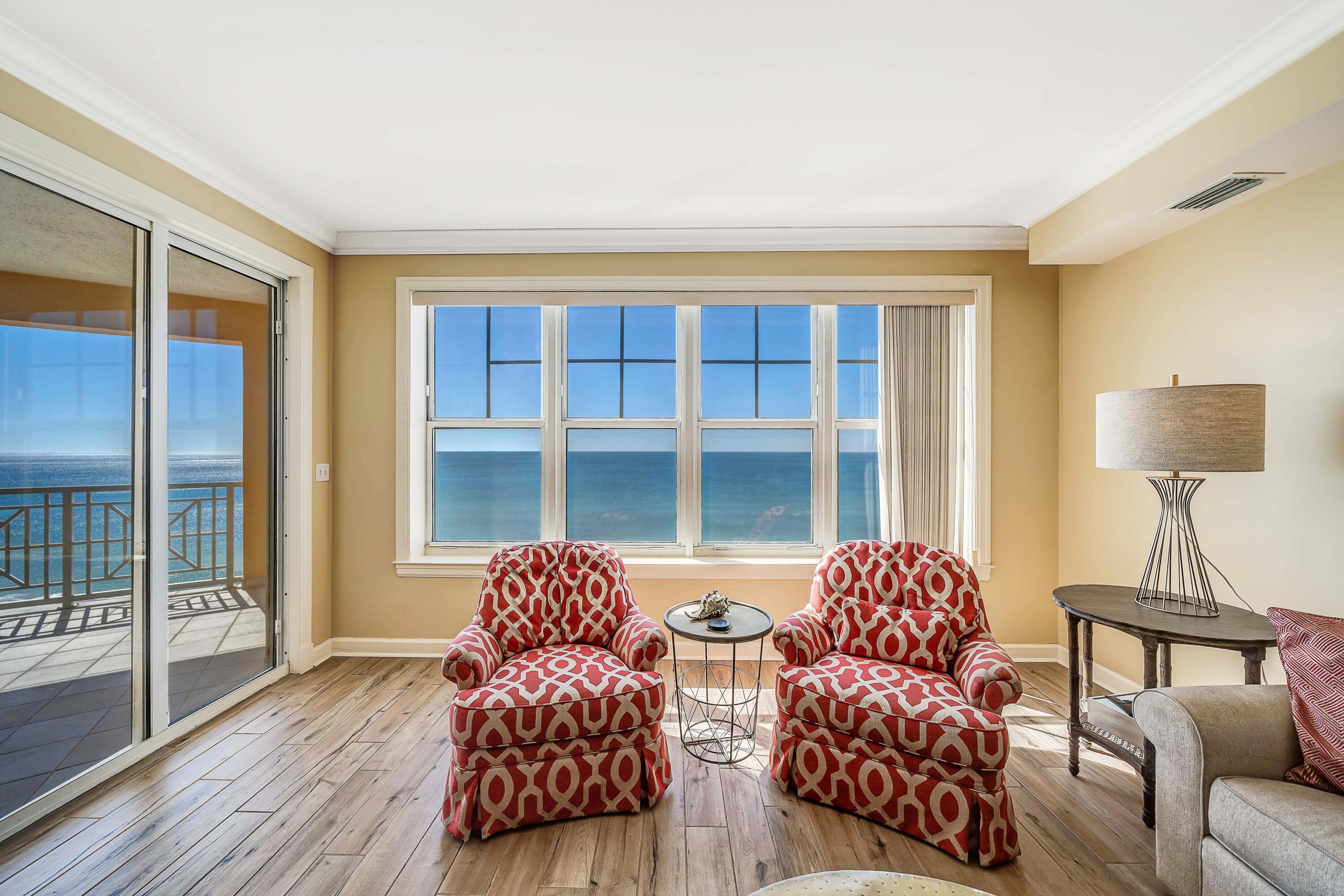 En Soleil - Residential