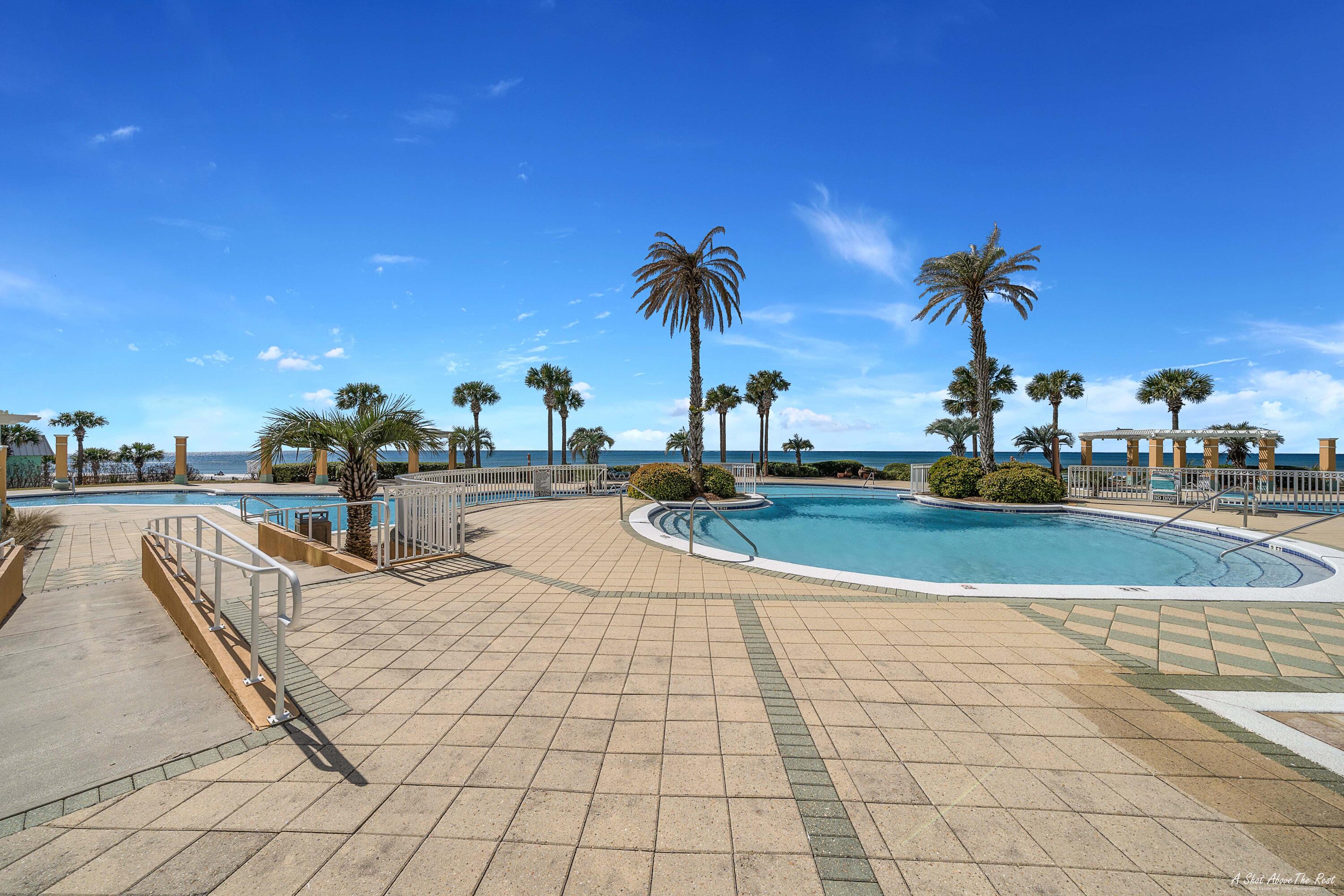 En Soleil - Residential