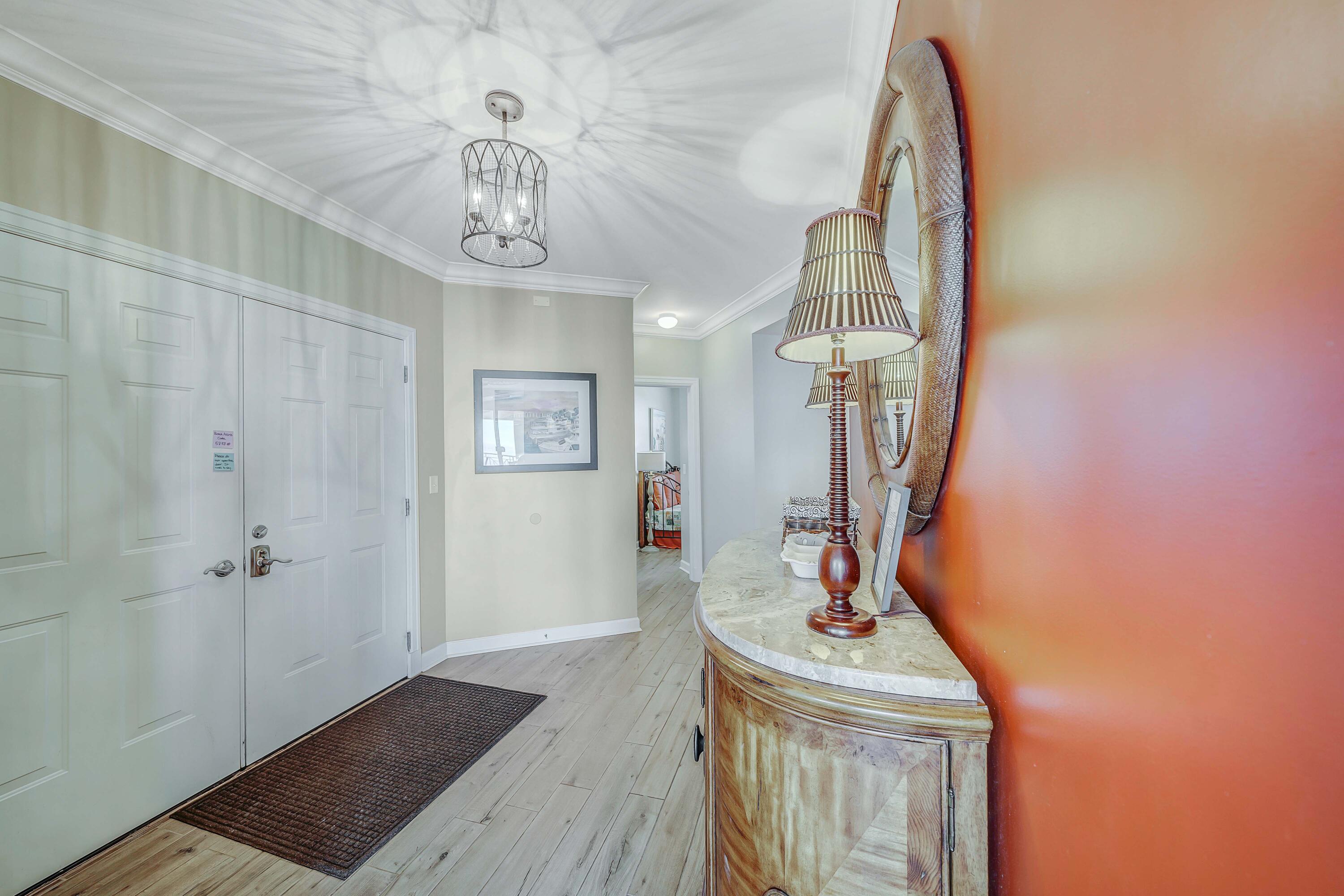 En Soleil - Residential