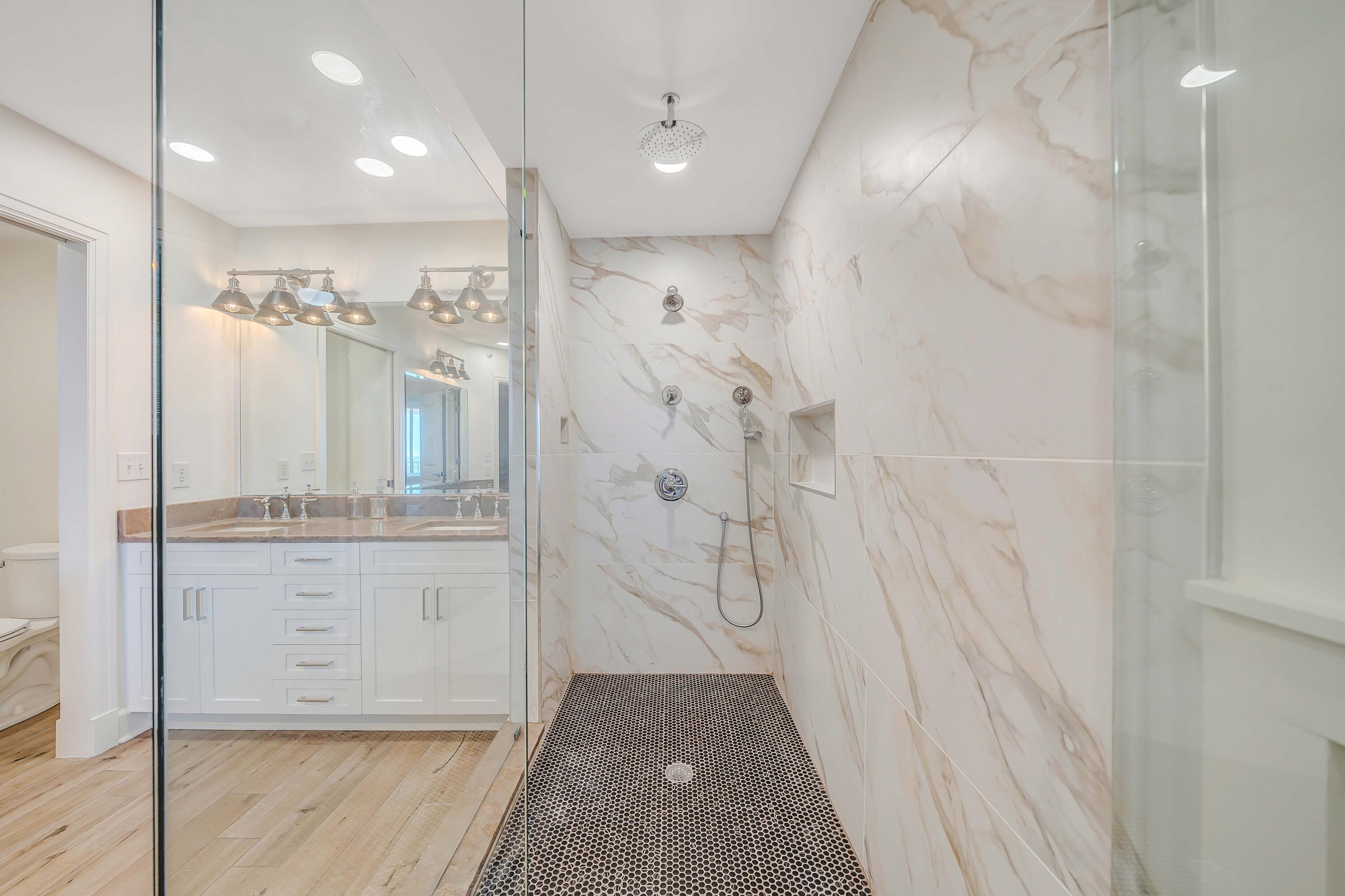 En Soleil - Residential