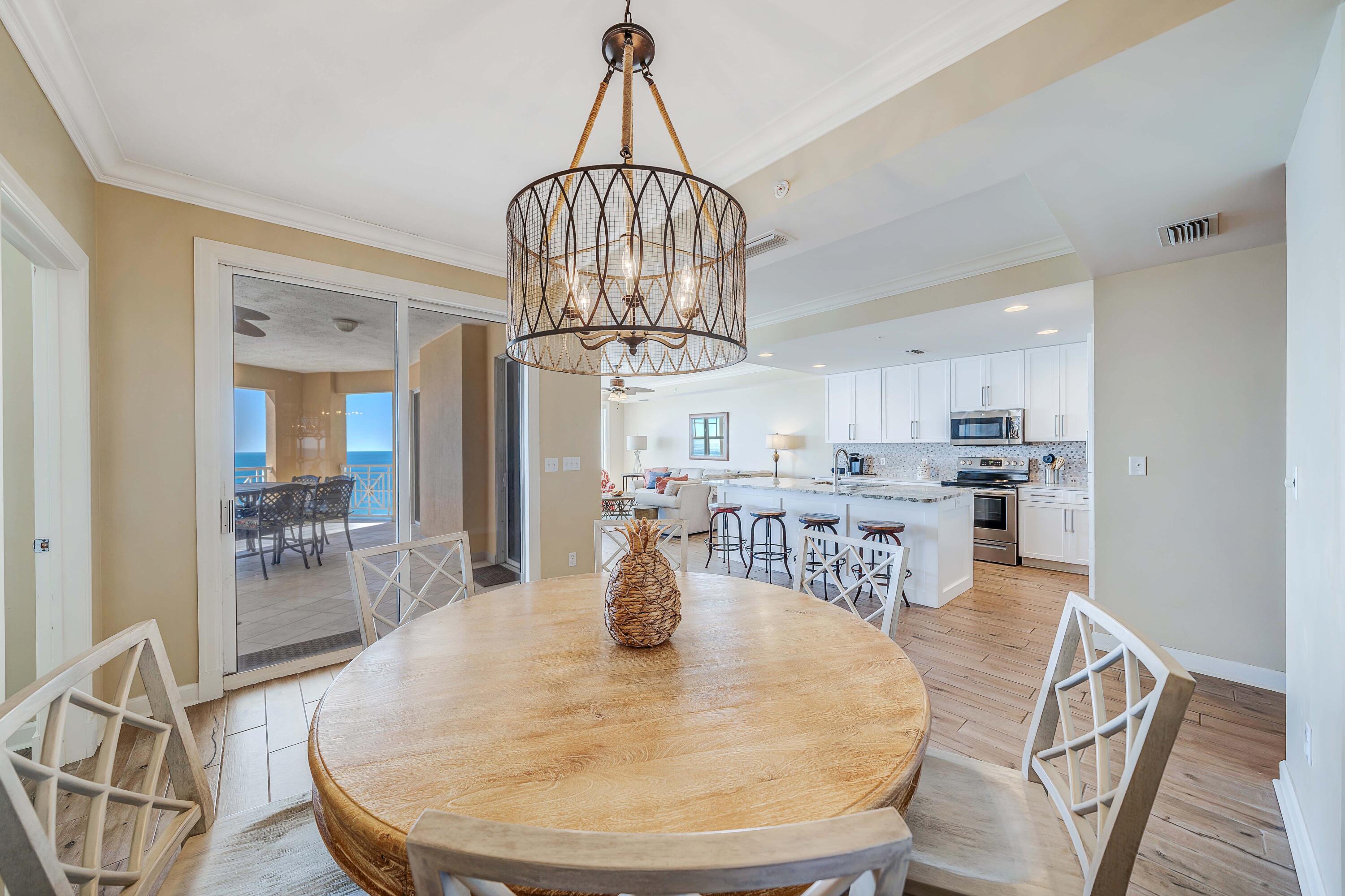 En Soleil - Residential