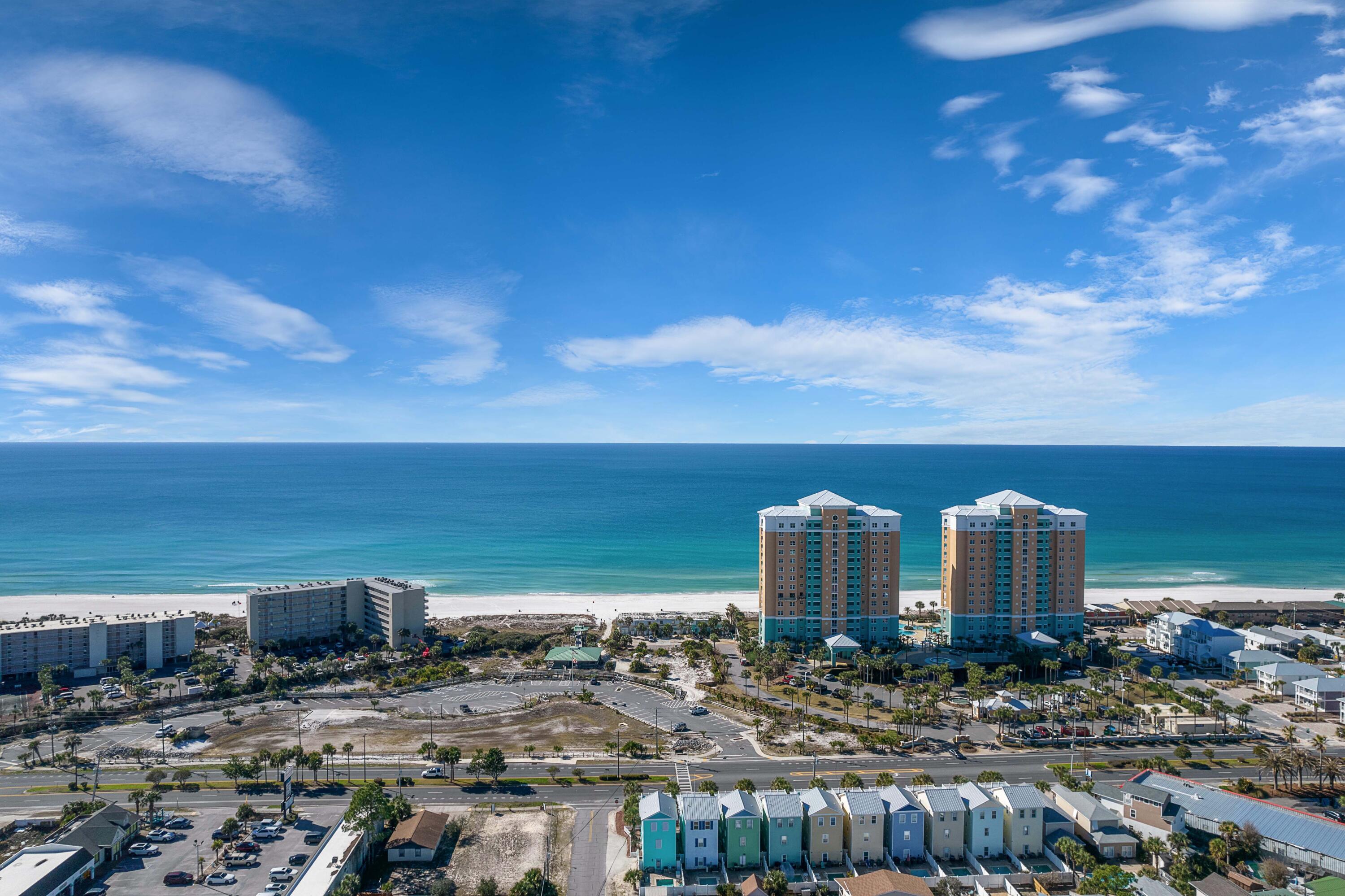 En Soleil - Residential