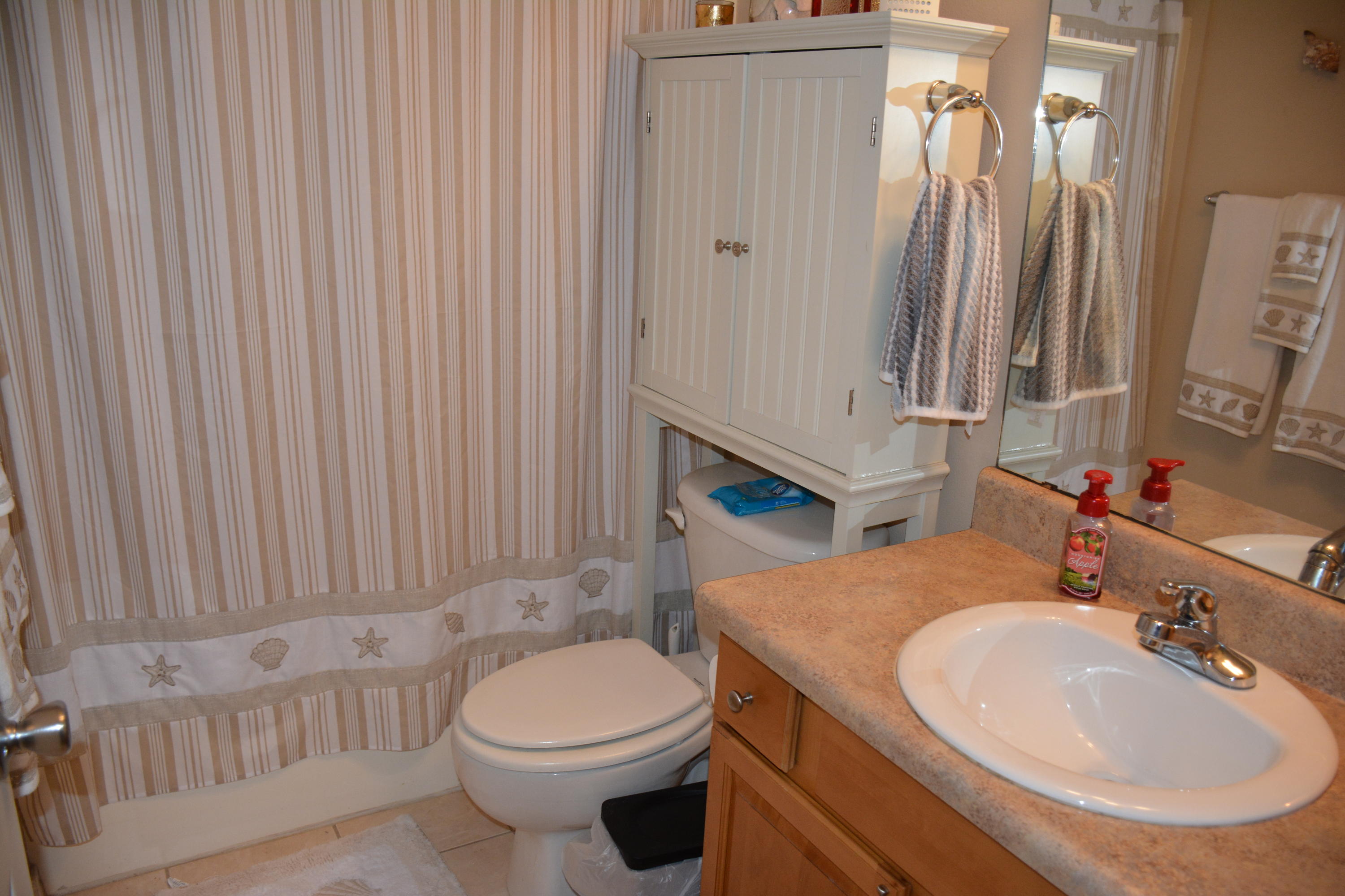 BARBAROSA RANCHETTES LOT 82 BLK A AS DES IN OR 2824 PG 1121 - Residential