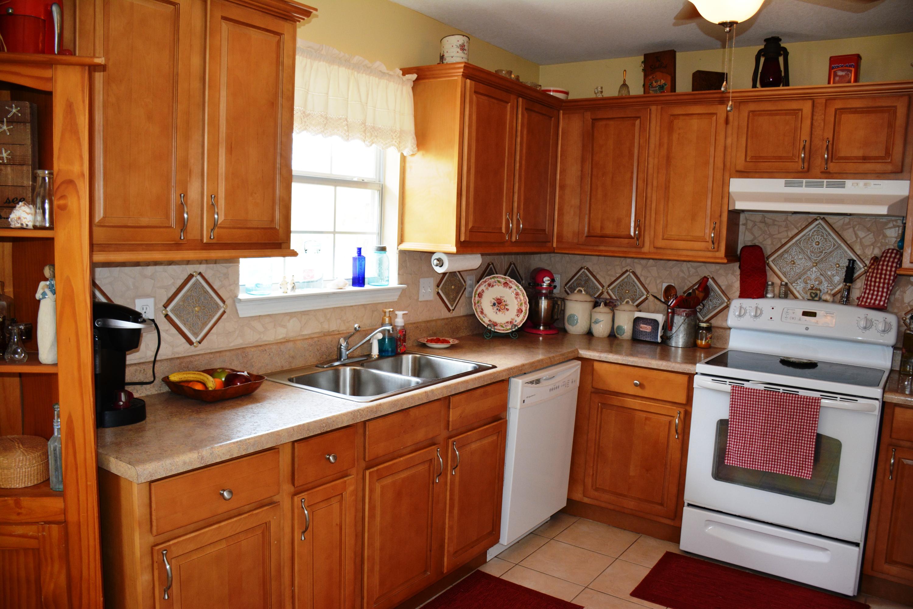 BARBAROSA RANCHETTES LOT 82 BLK A AS DES IN OR 2824 PG 1121 - Residential