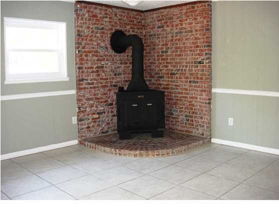 EDGEWATER VILLAGE NORTH - Residential Lease