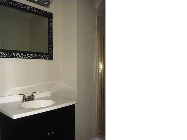 EDGEWATER VILLAGE NORTH - Residential Lease