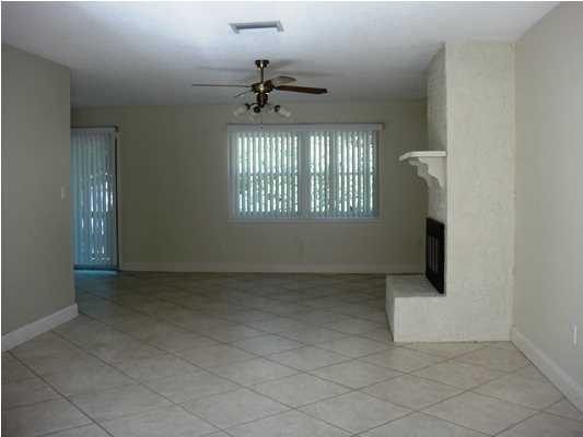 EDGEWATER VILLAGE NORTH - Residential Lease