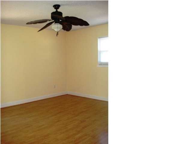 EDGEWATER VILLAGE NORTH - Residential Lease