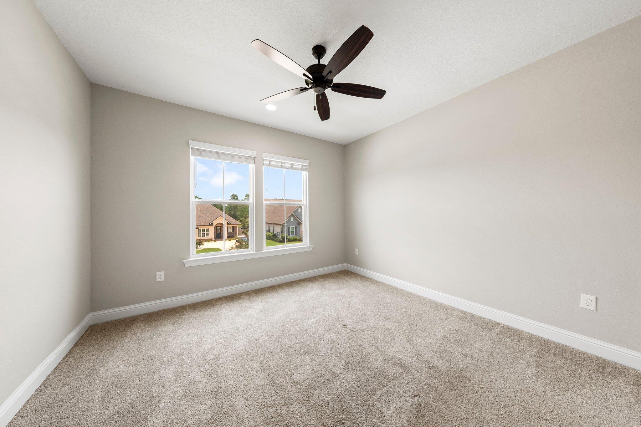 HAMMOCK BAY - Residential Lease