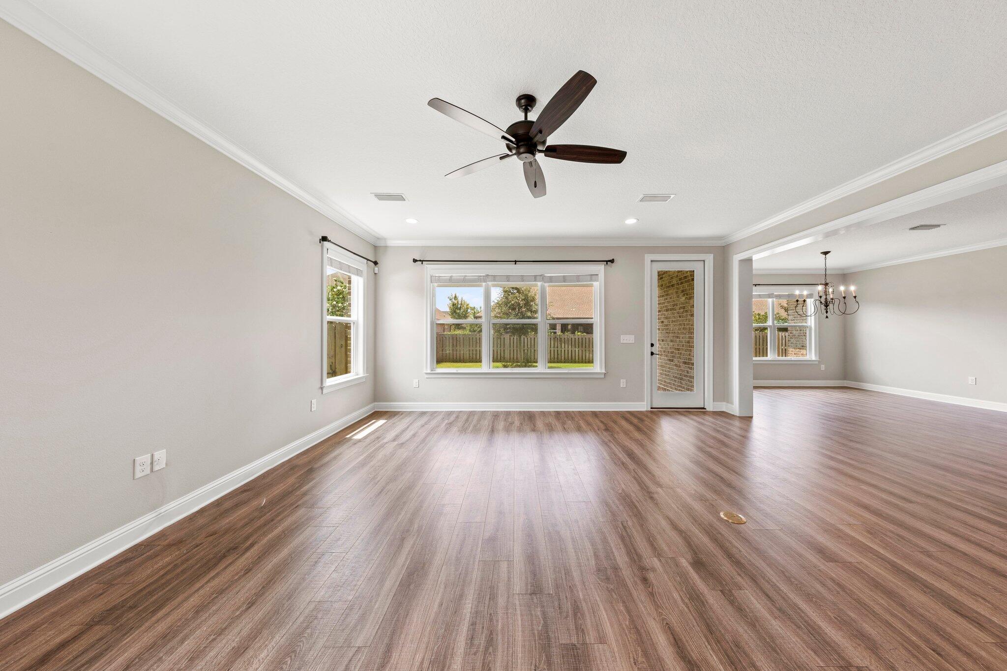 HAMMOCK BAY - Residential Lease