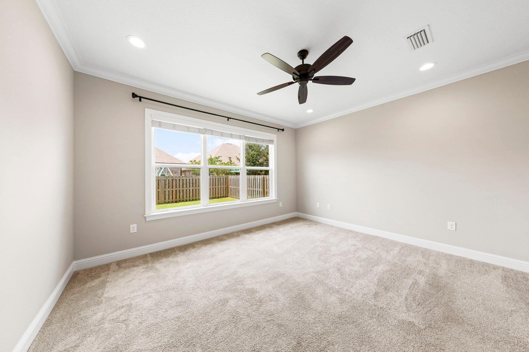 HAMMOCK BAY - Residential Lease