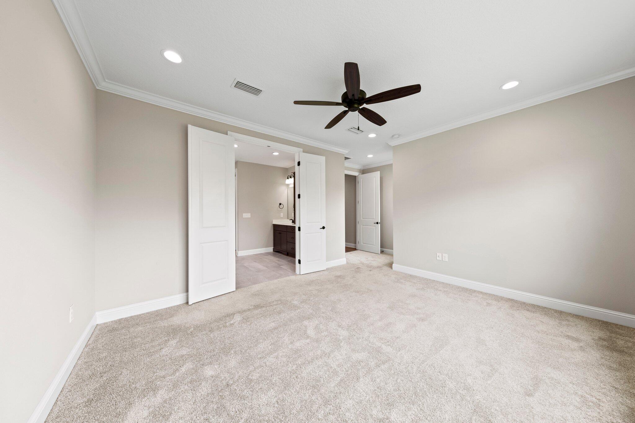 HAMMOCK BAY - Residential Lease