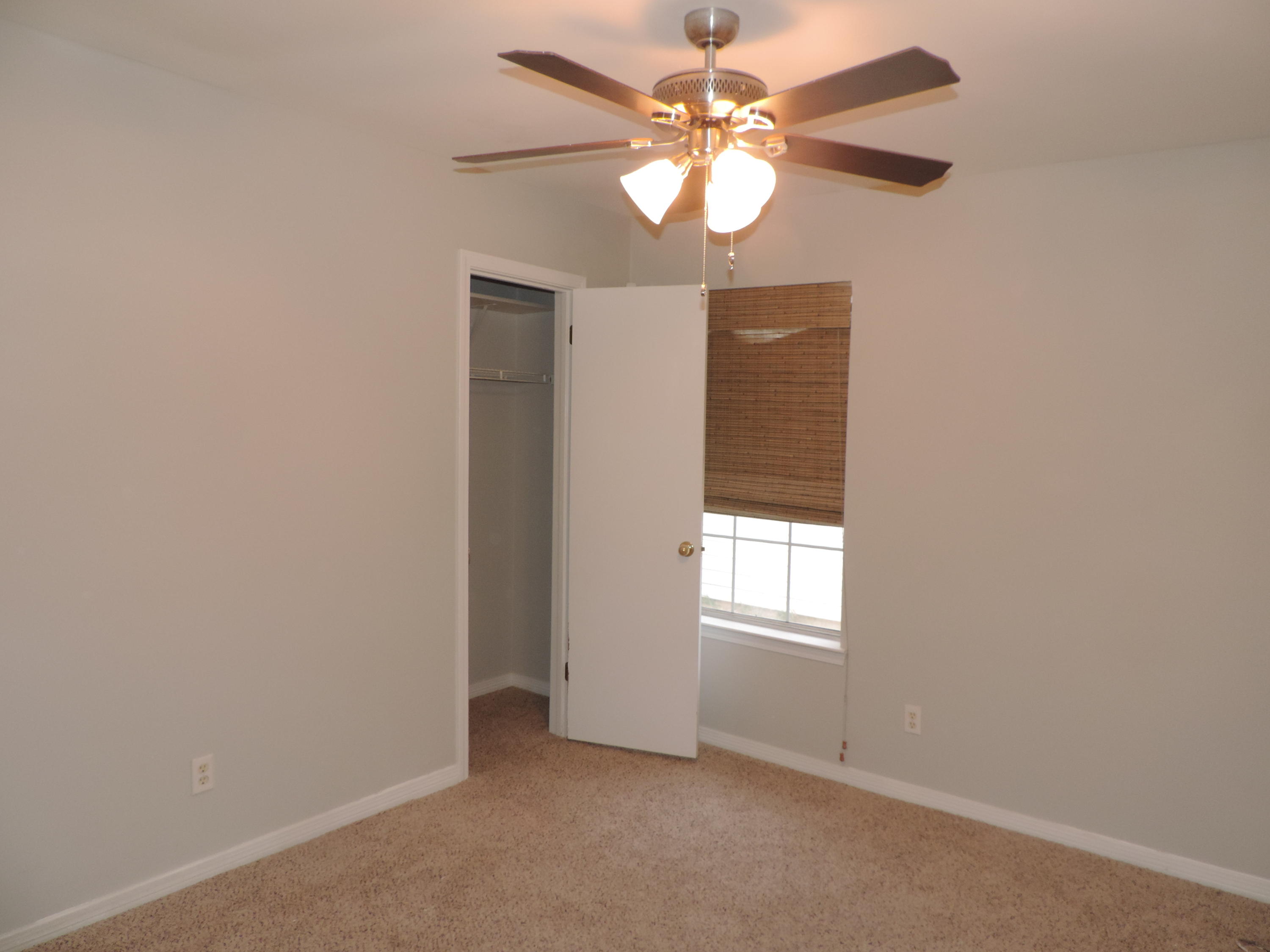 MILLS LANDING - Residential