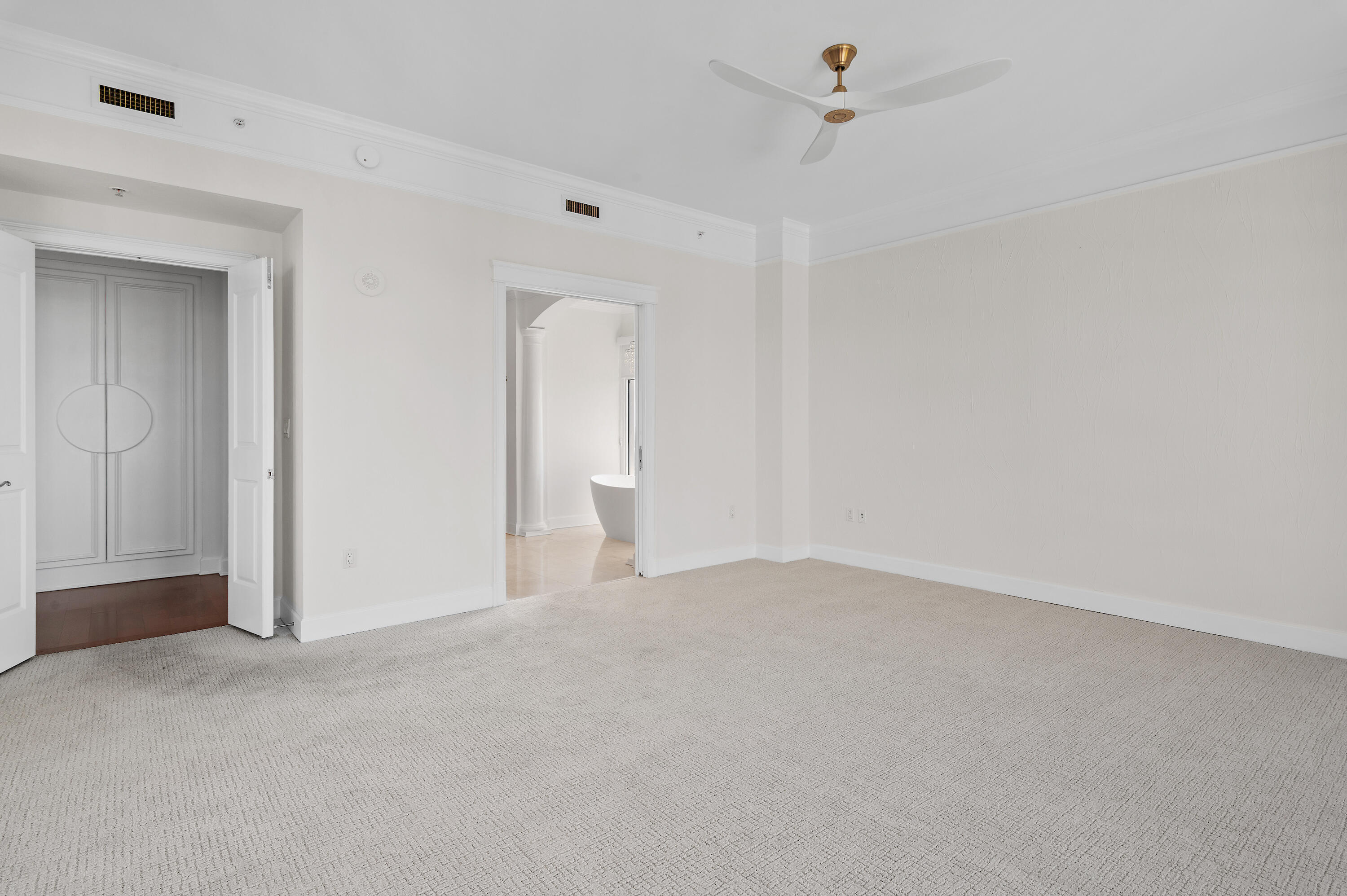 ONE WATER PLACE AT KELLY PLANTATION - Residential Lease