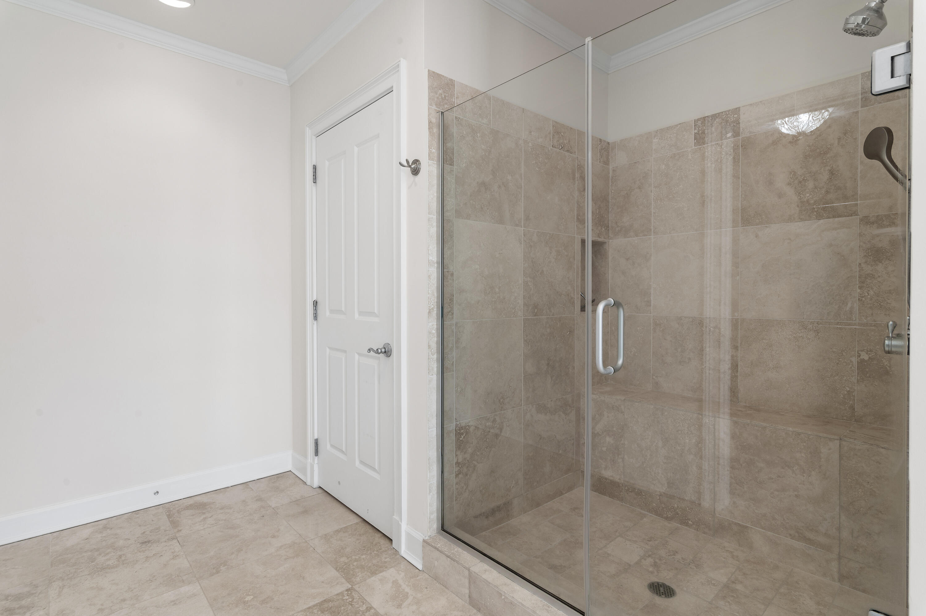 ONE WATER PLACE AT KELLY PLANTATION - Residential Lease