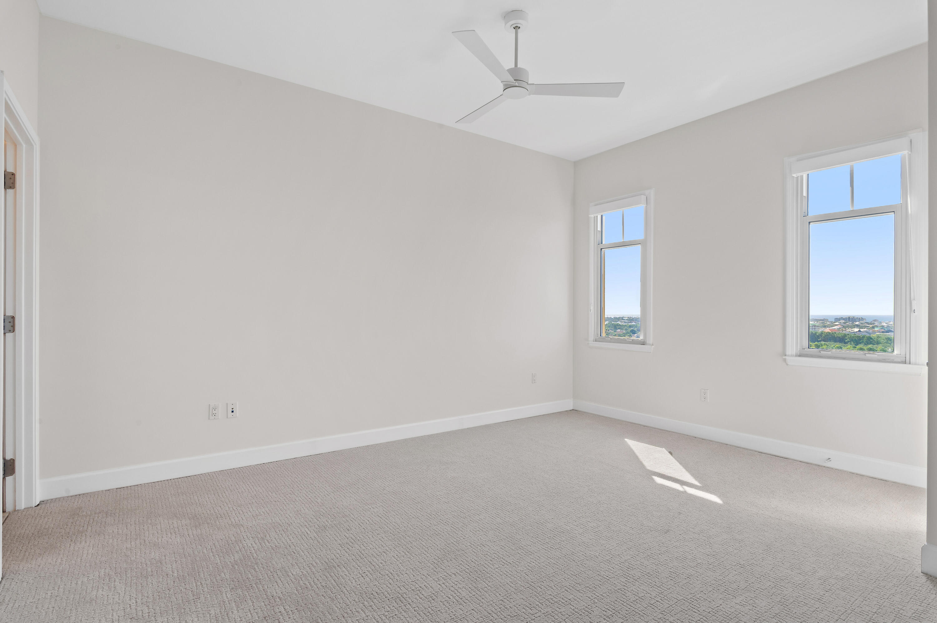 ONE WATER PLACE AT KELLY PLANTATION - Residential Lease
