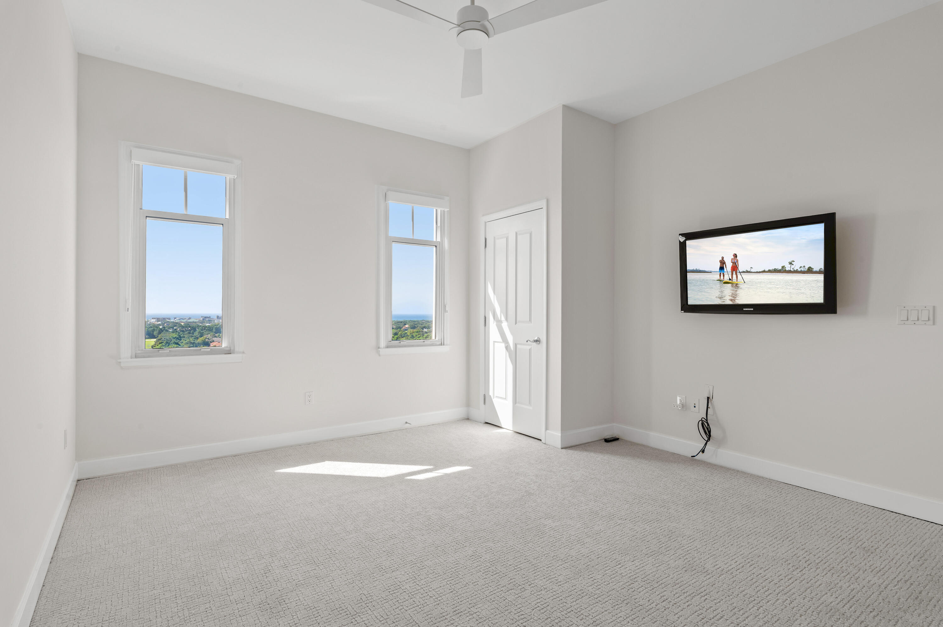 ONE WATER PLACE AT KELLY PLANTATION - Residential Lease