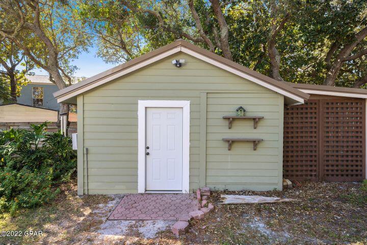 Bid-A-Wee - Residential