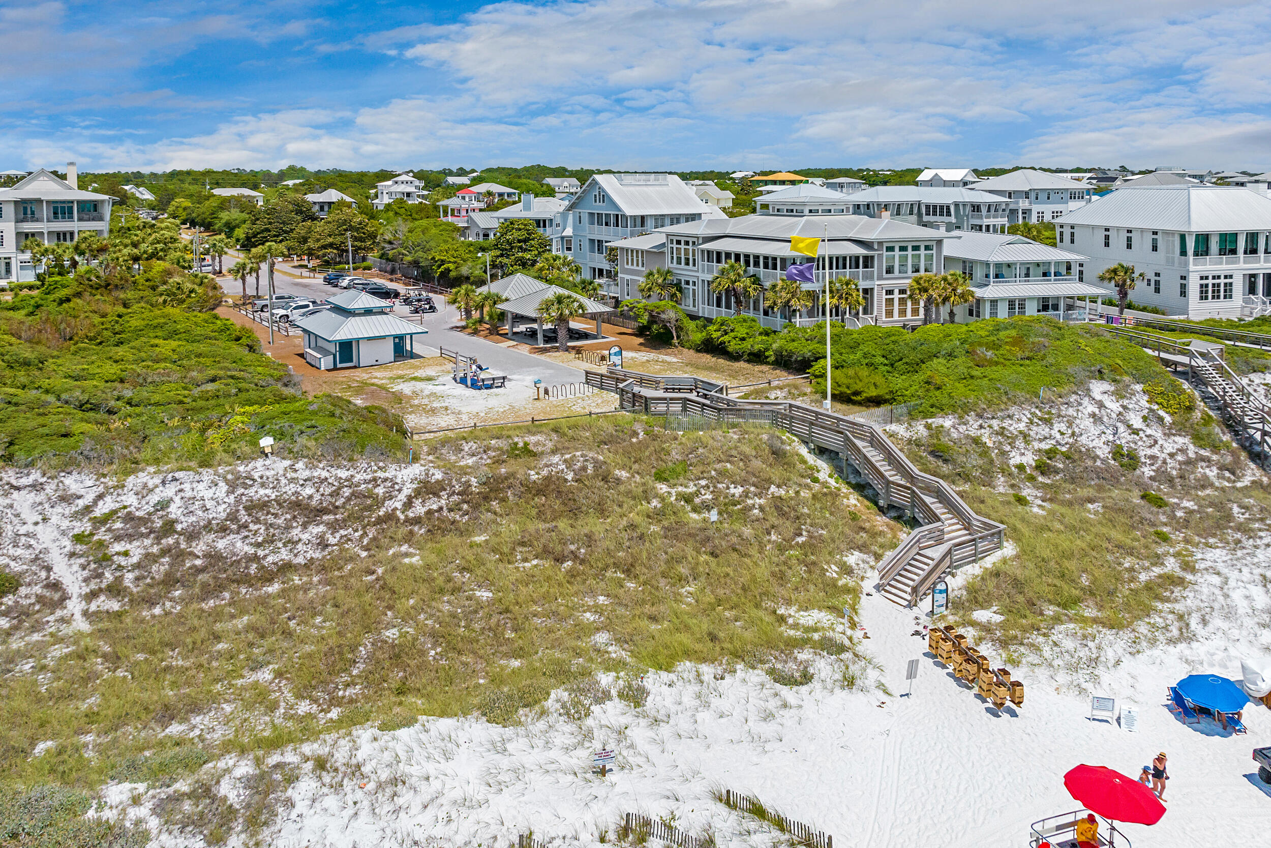 FOREST LAKES - Residential