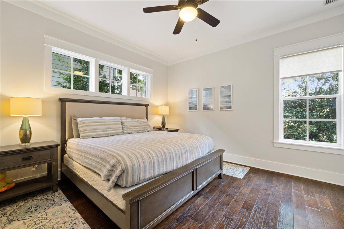 FOREST LAKES - Residential